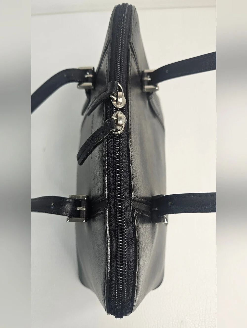 Burberry elegant timeless